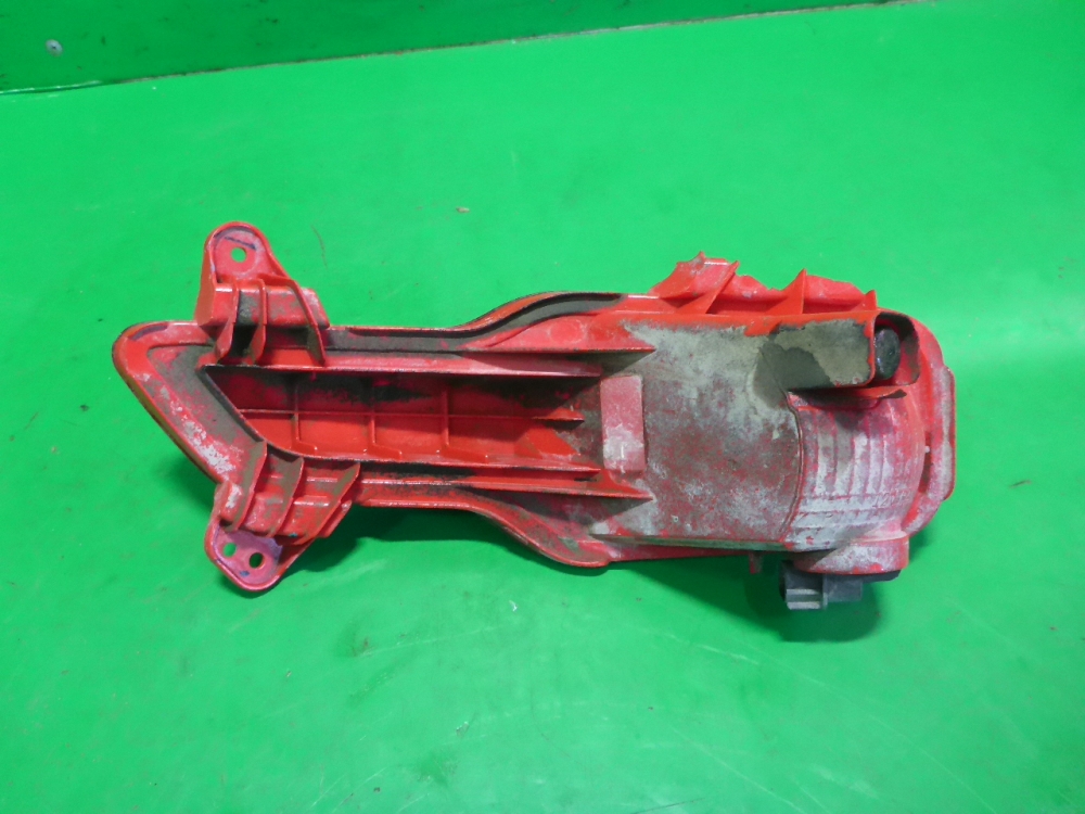 Фонарь задний в бампер левый