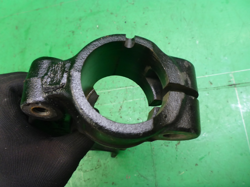 Кронштейн (сопут. товар)