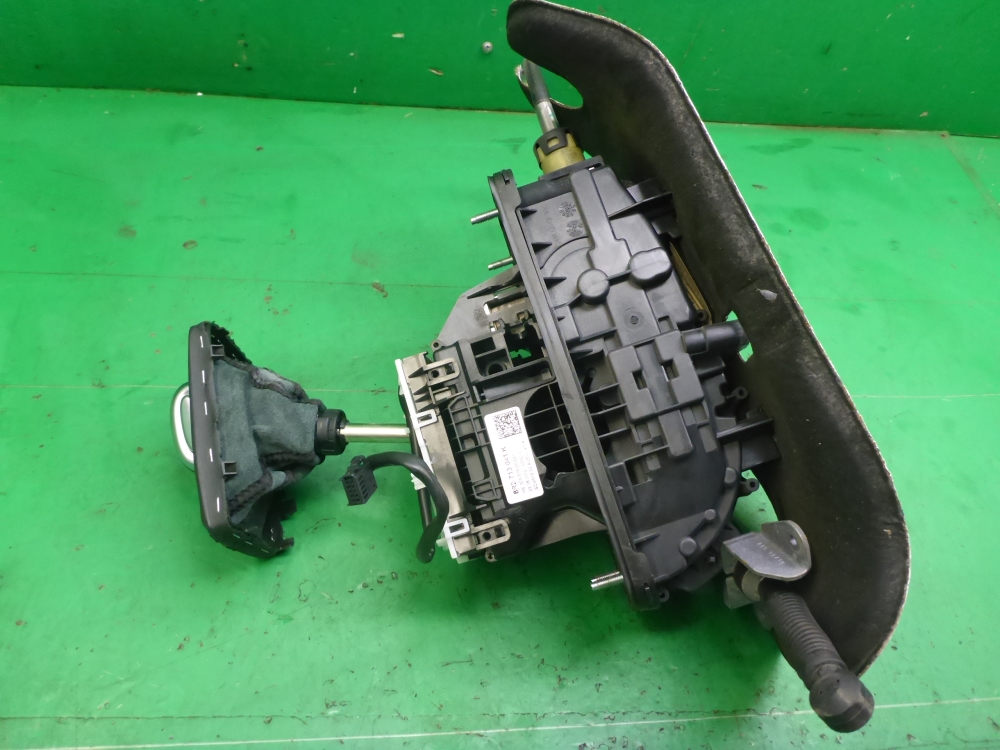 Кулиса МКПП / АКПП