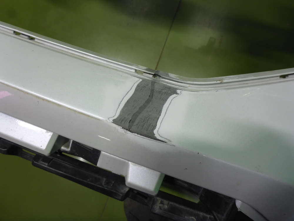 Бампер передний