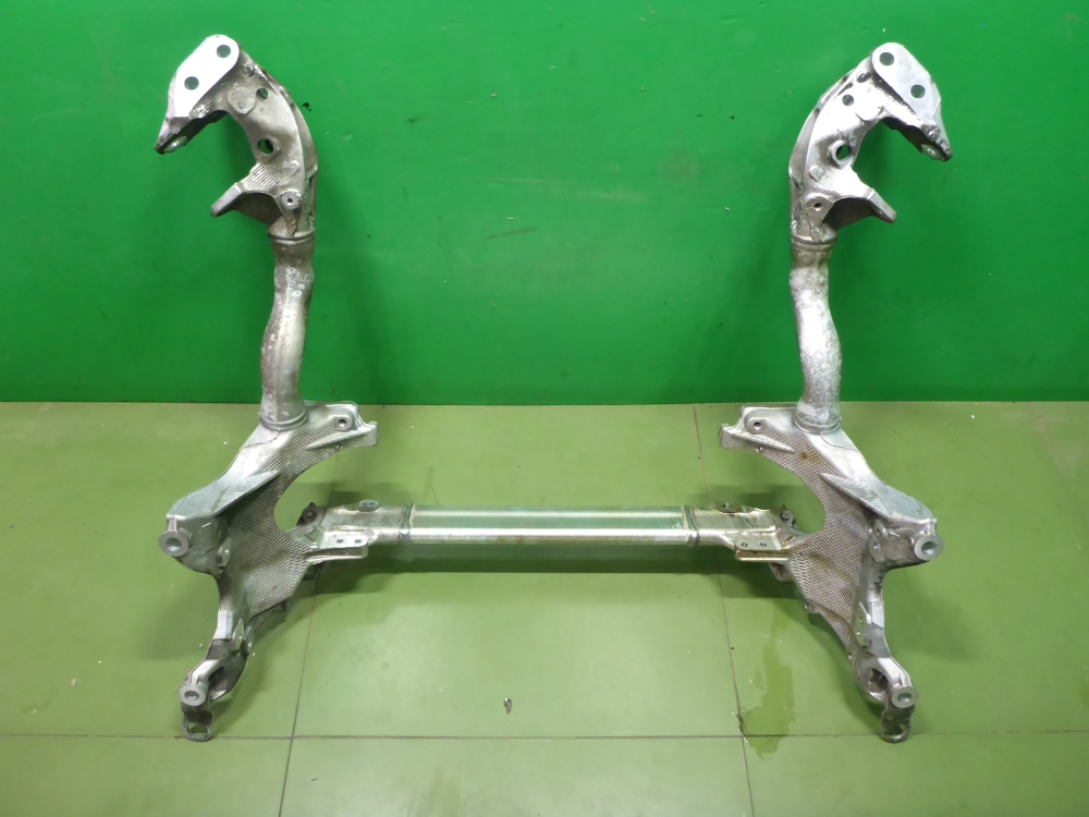 Балка подмоторная