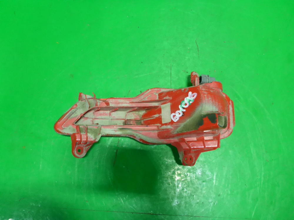 Фонарь задний в бампер левый