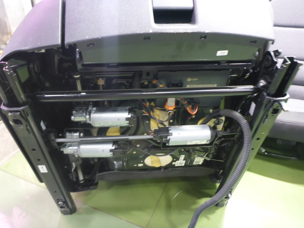 Сиденья комплект