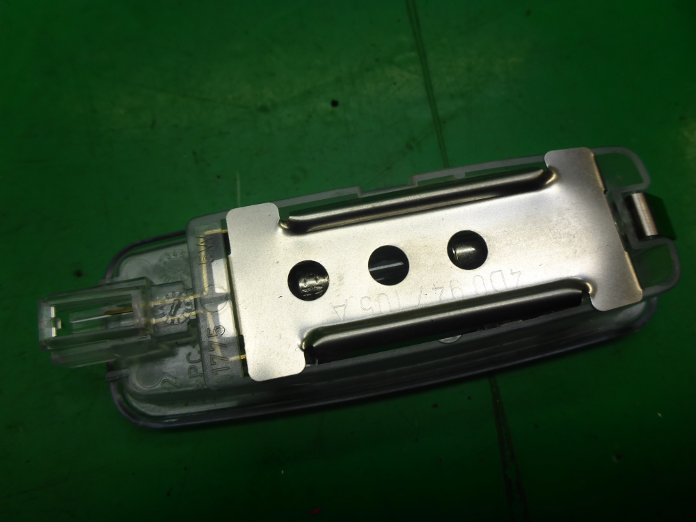 Плафон салонный