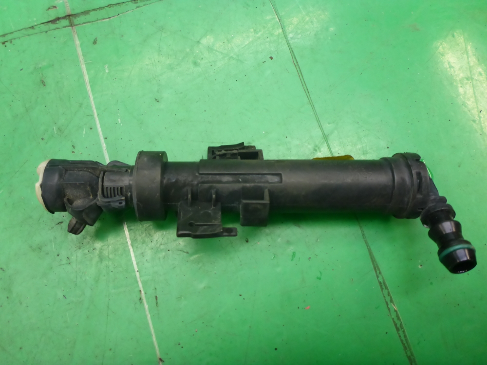 Форсунка омывателя фары