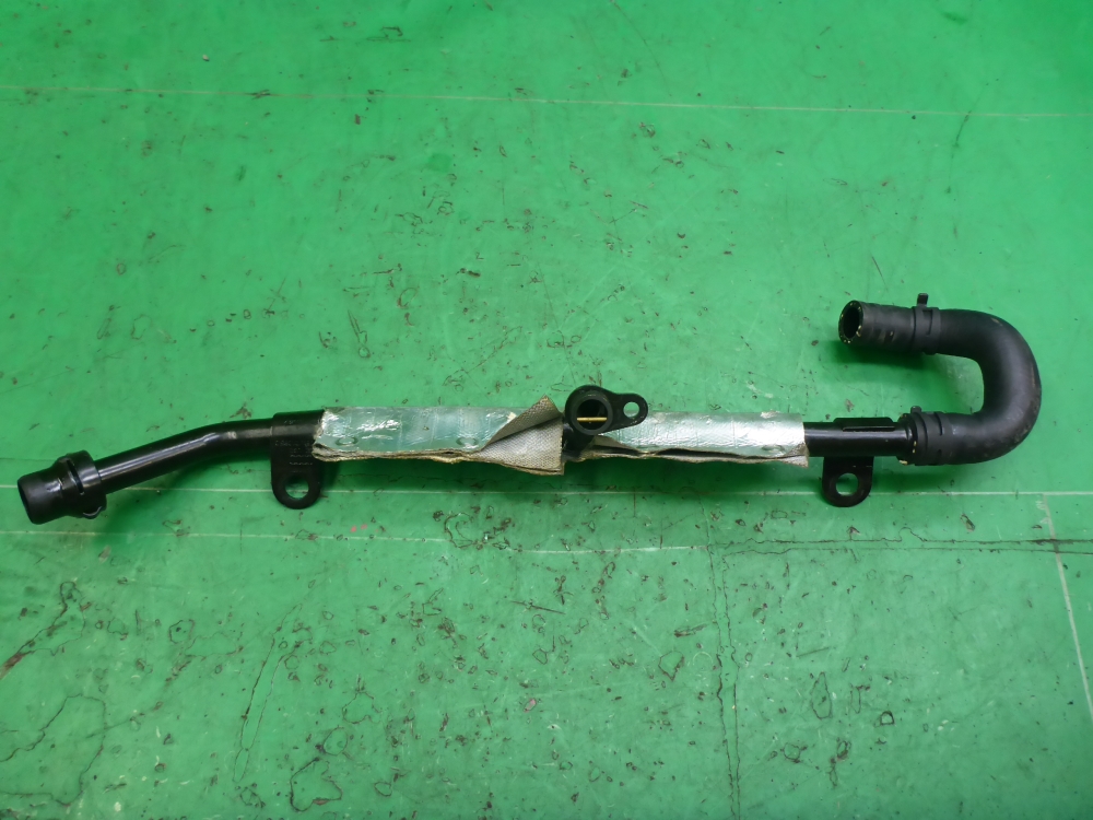 Трубка системы охлаждения