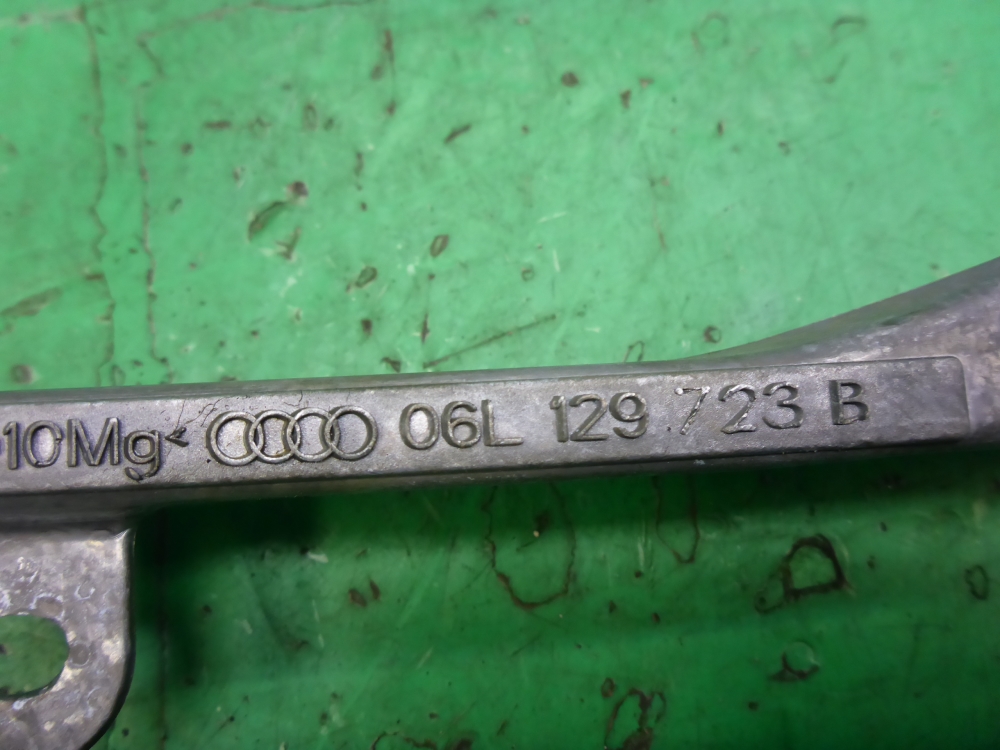 Кронштейн (сопут. товар)