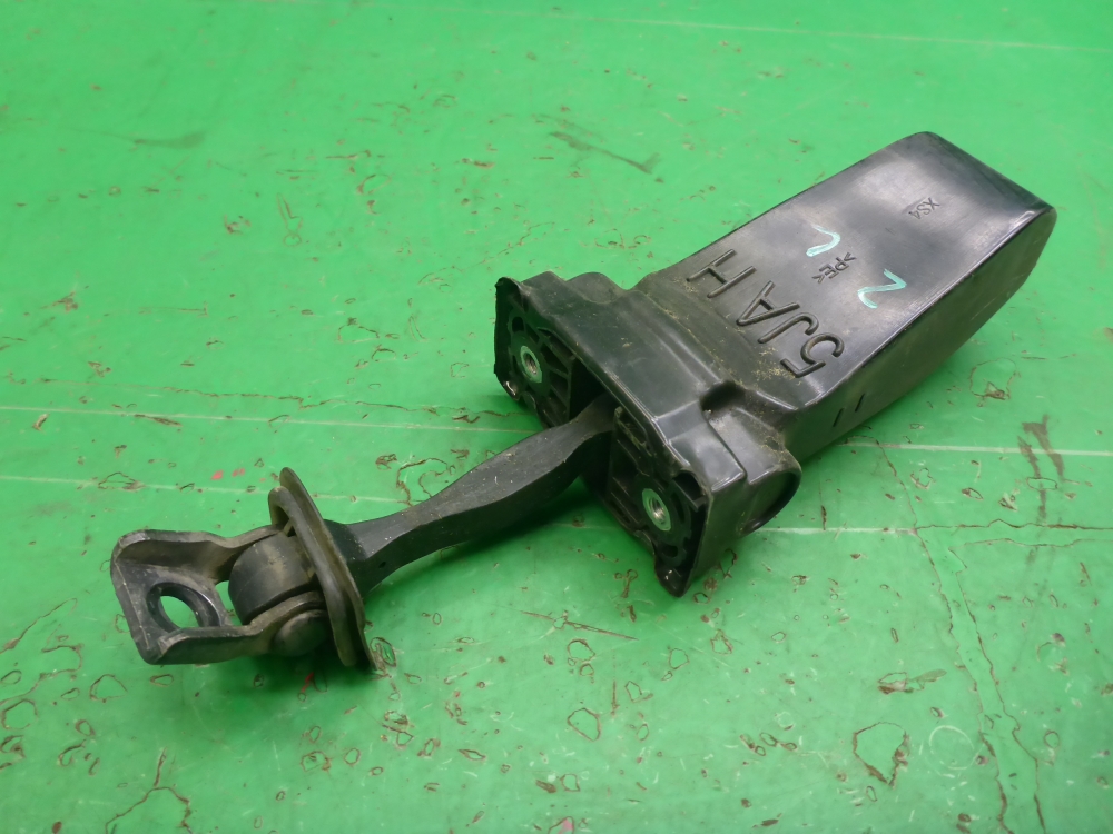 Ограничитель двери