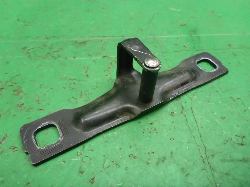 Замок багажника