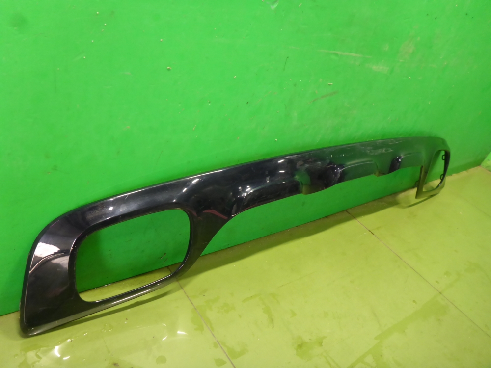 Накладка заднего бампера