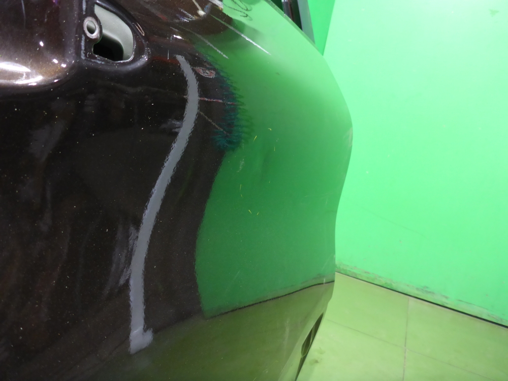 Дверь задняя правая