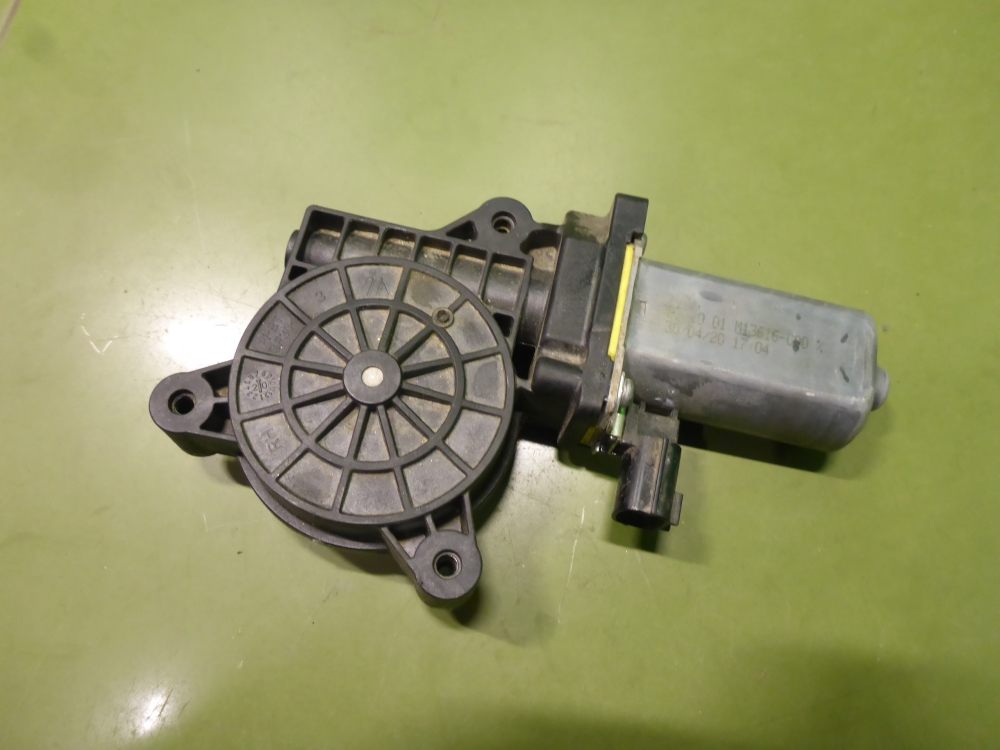 Моторчик стеклоподъемника