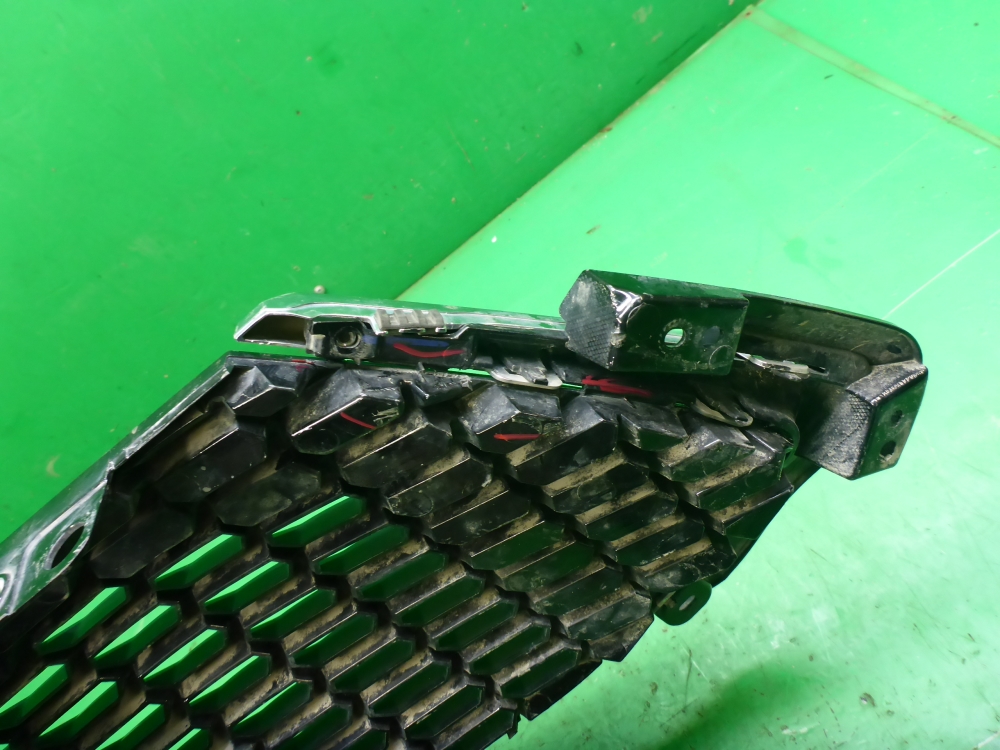 Решетка радиатора