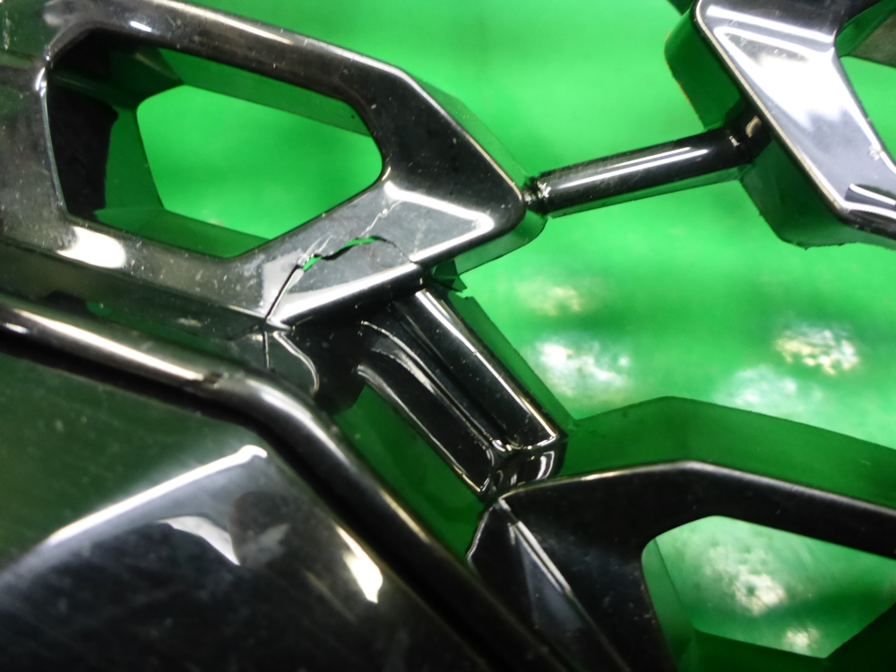 Решетка радиатора