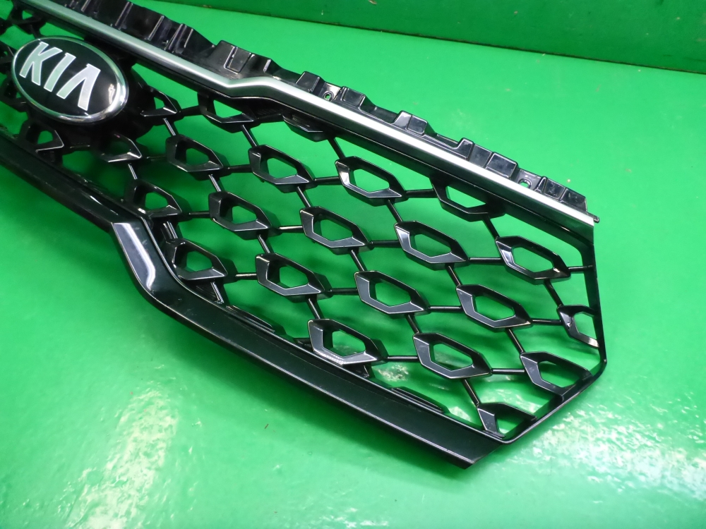 Решетка радиатора