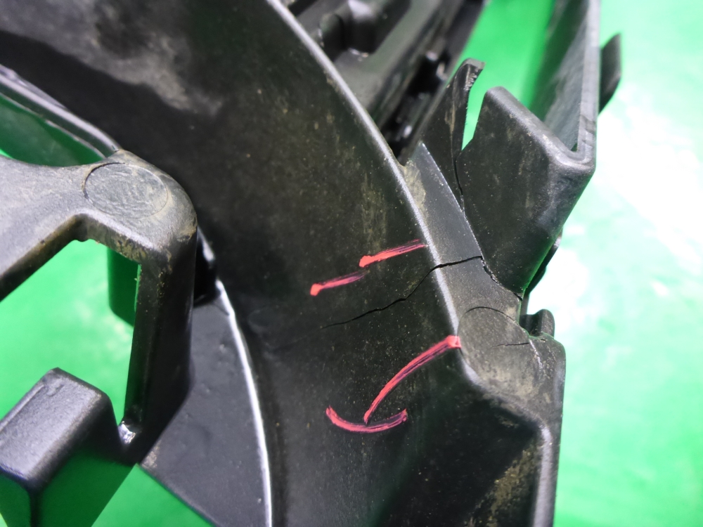 Решетка радиатора