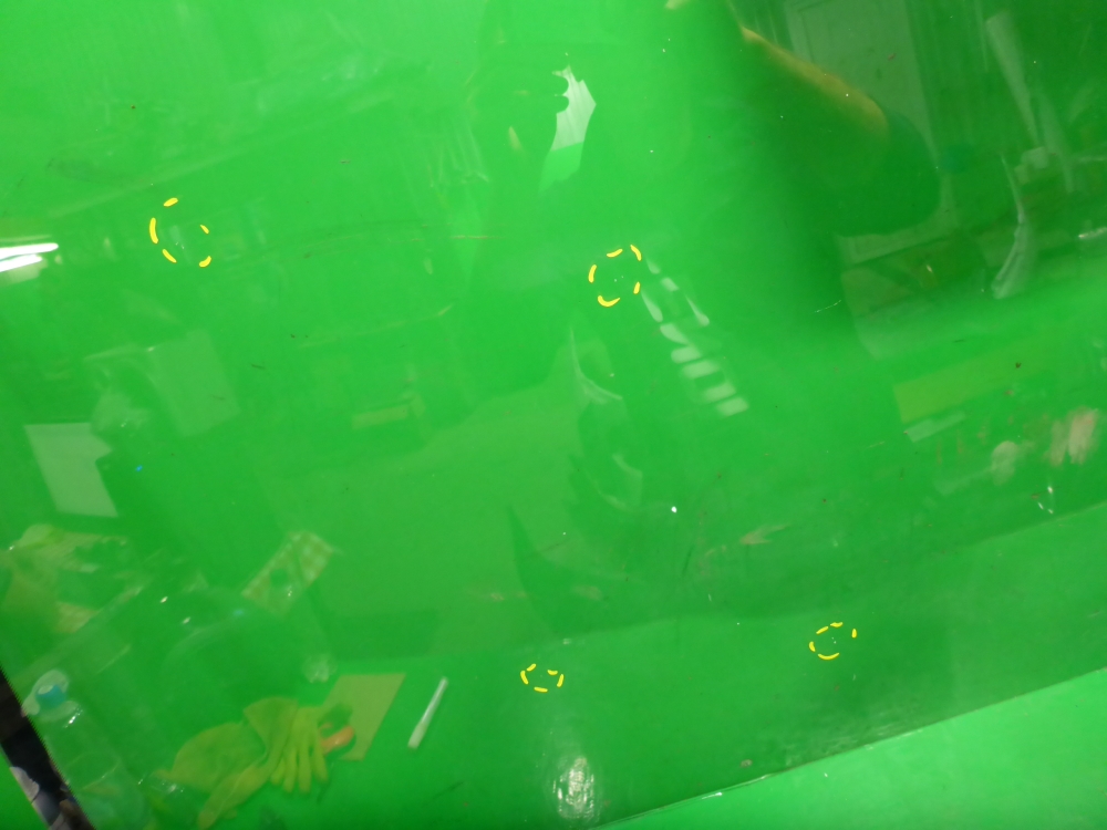 Стекло лобовое