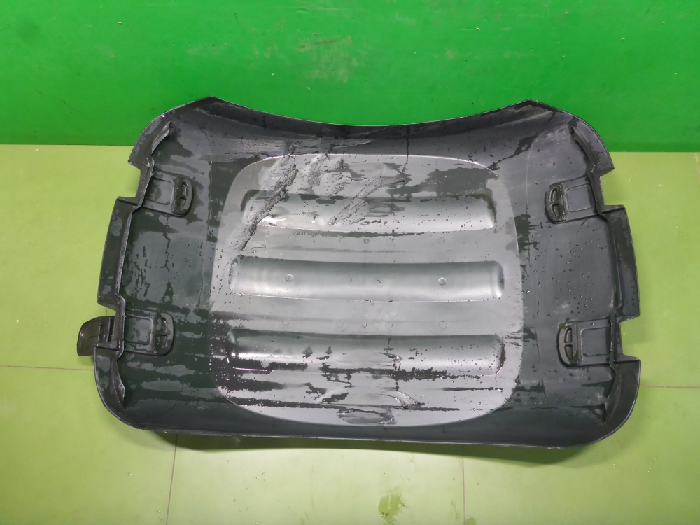 Крыло заднее верхняя часть