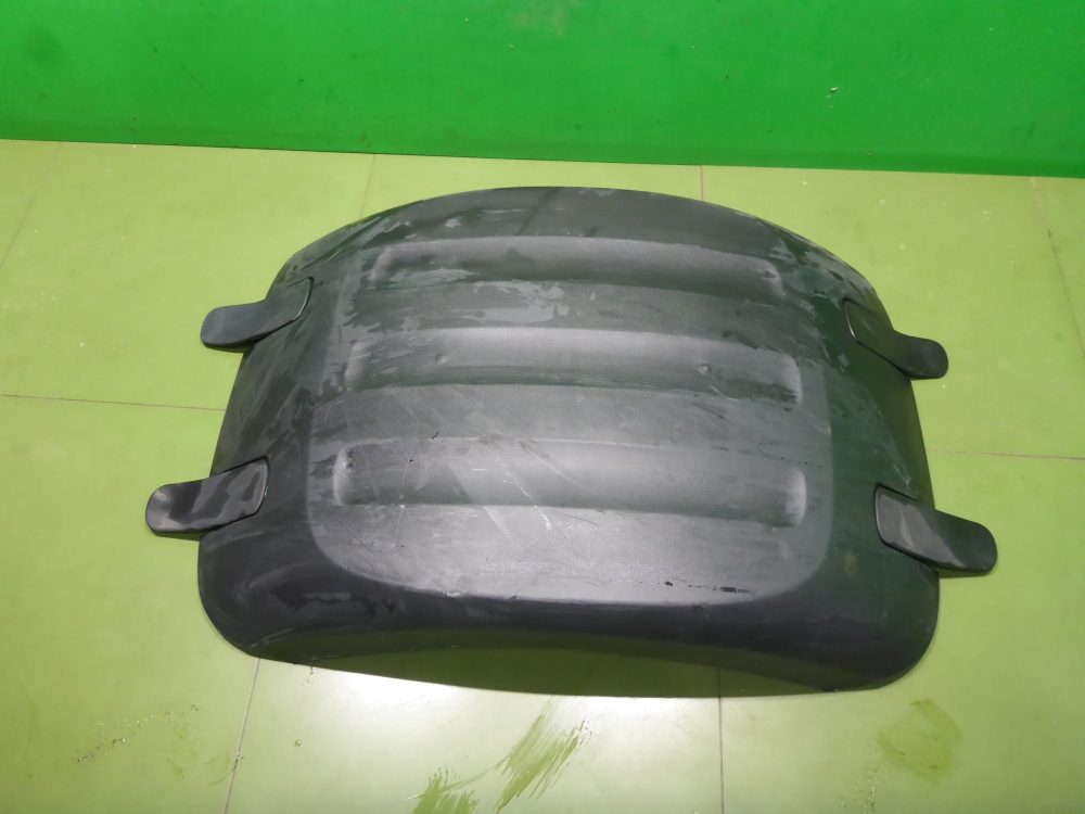 Крыло заднее верхняя часть