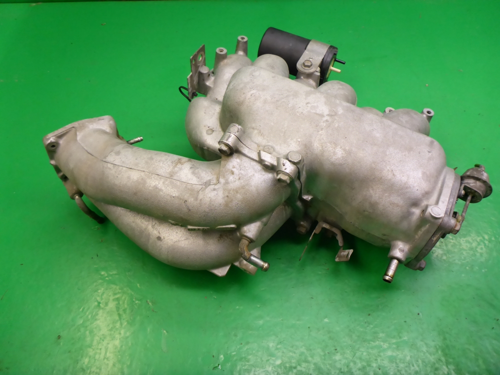 Коллектор впускной