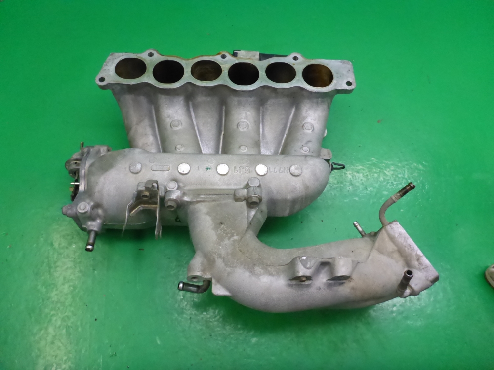 Коллектор впускной