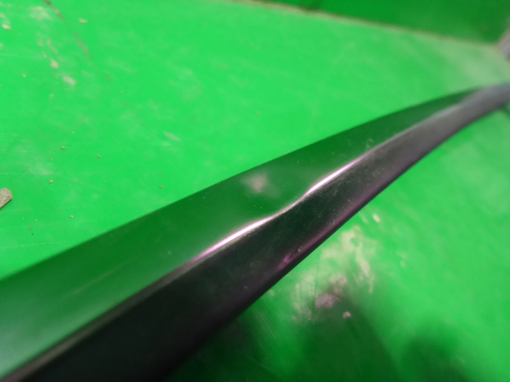 Накладка двери передней левой