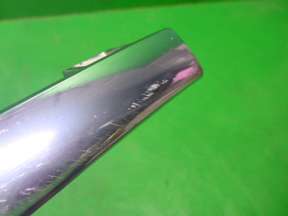 Накладка переднего бампера правая