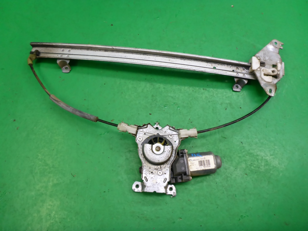 Стеклоподъемник электр. передний правый