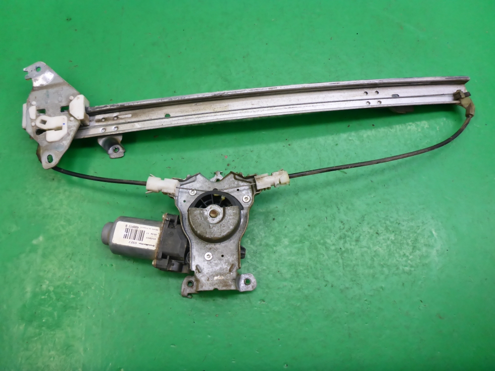 Стеклоподъемник электр. задний левый