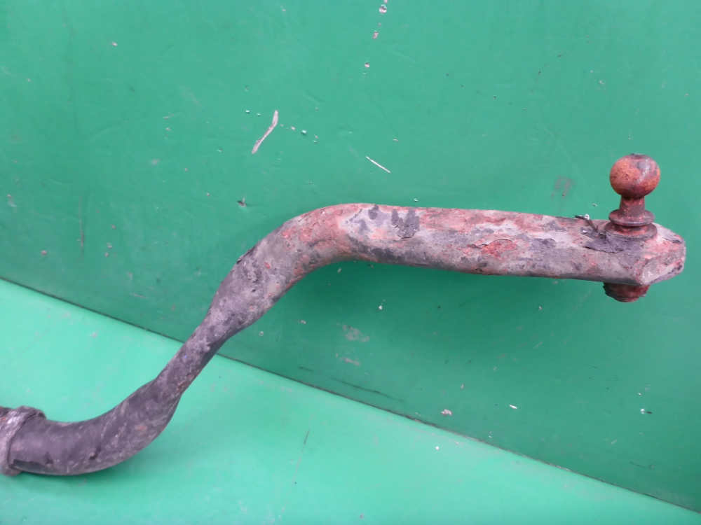 Стабилизатор передний