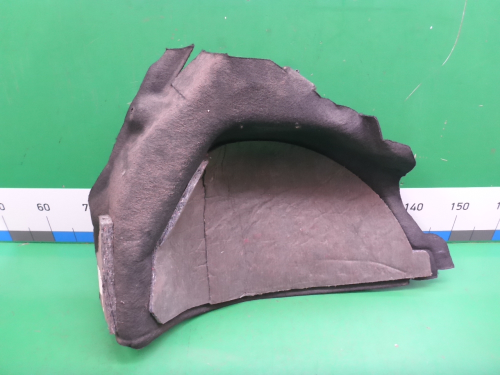 Обшивка багажника