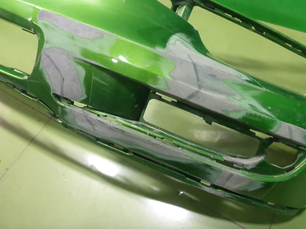 Бампер передний