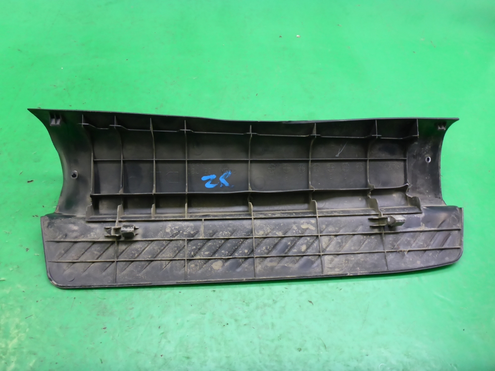 Накладка порога (внутренняя)