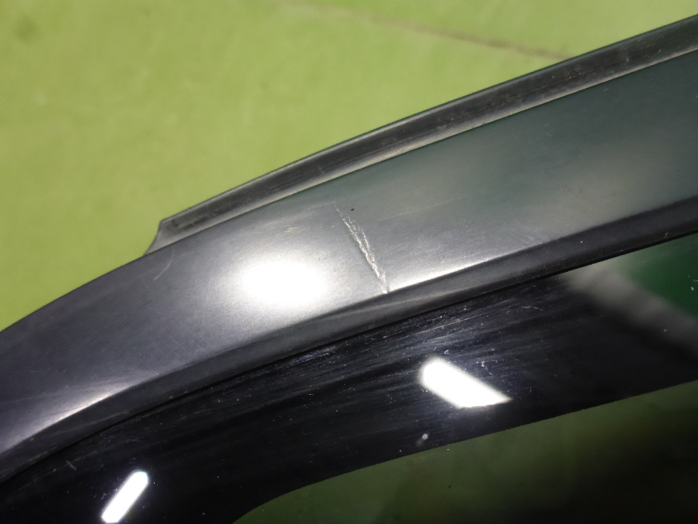 Стекло кузовное глухое правое