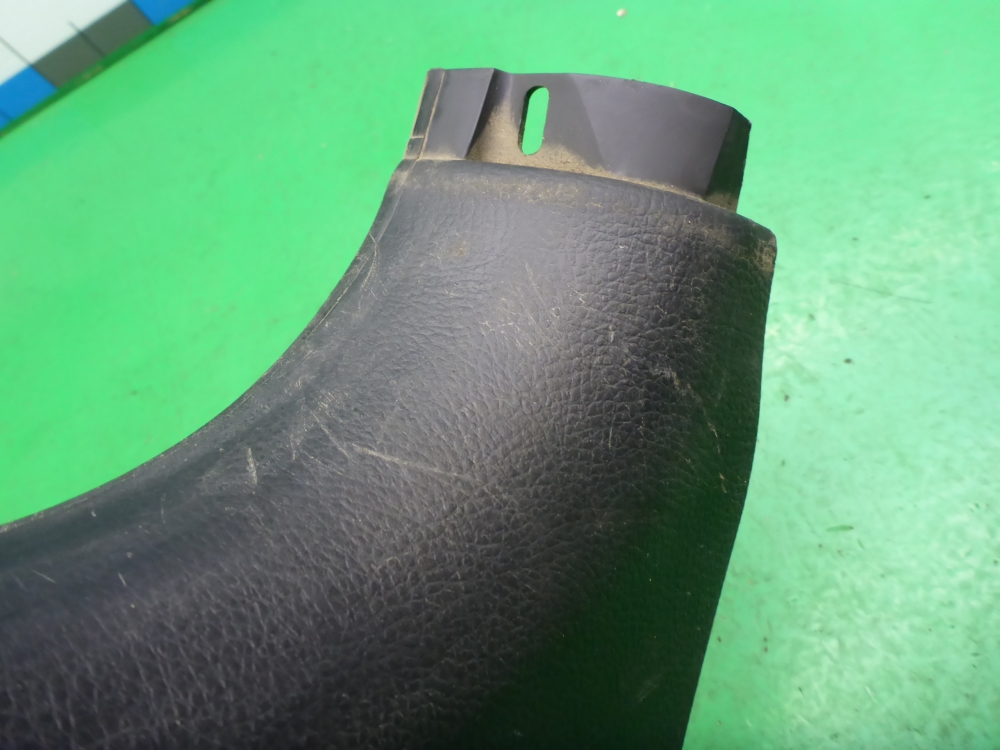 Обшивка стойки