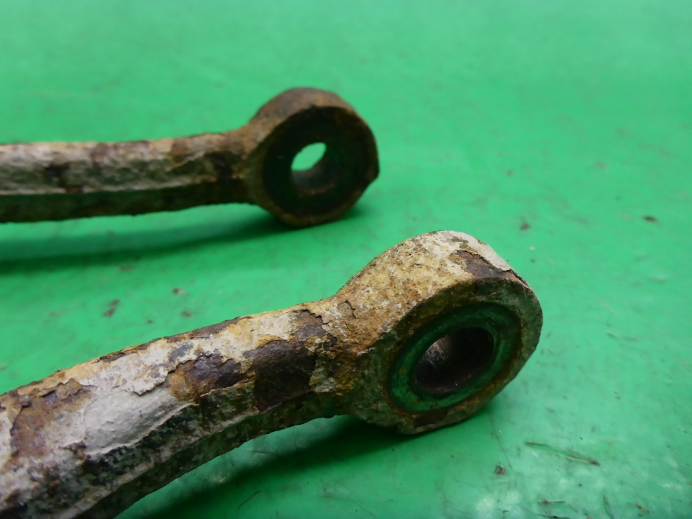 Кронштейн (сопут. товар)