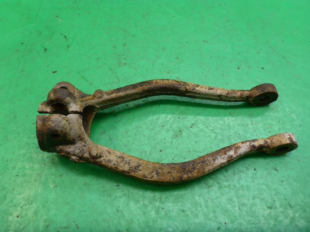 Кронштейн (сопут. товар)