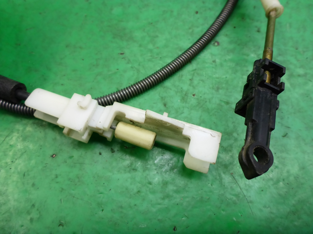 Трос КПП (выбора/переключения передач)