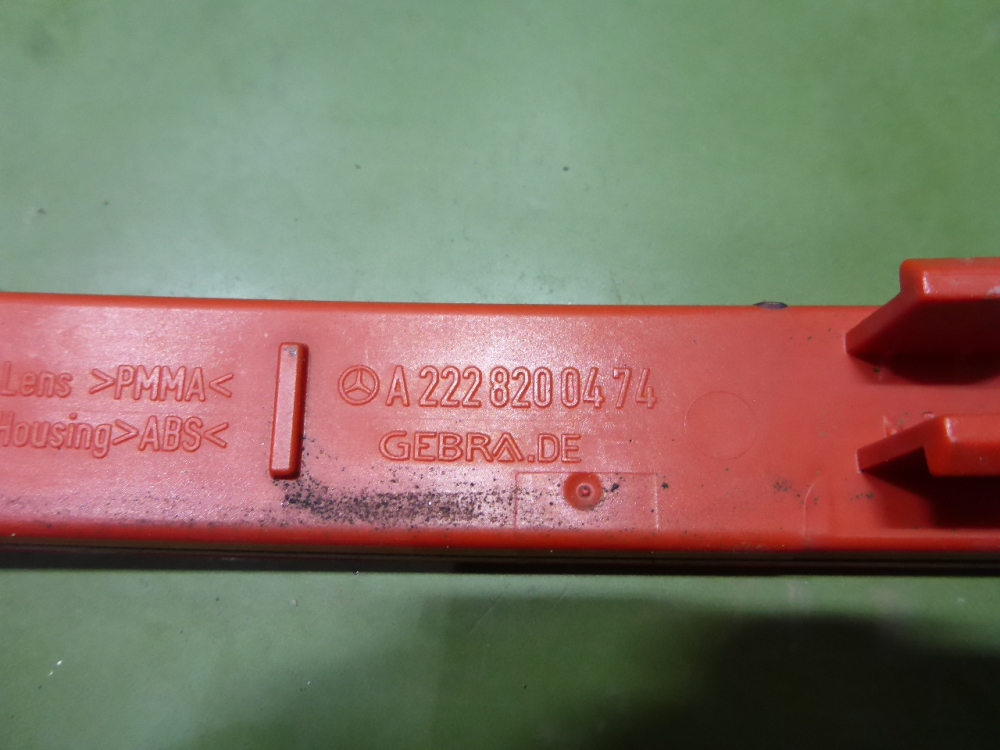 Отражатель в бампер задний правый