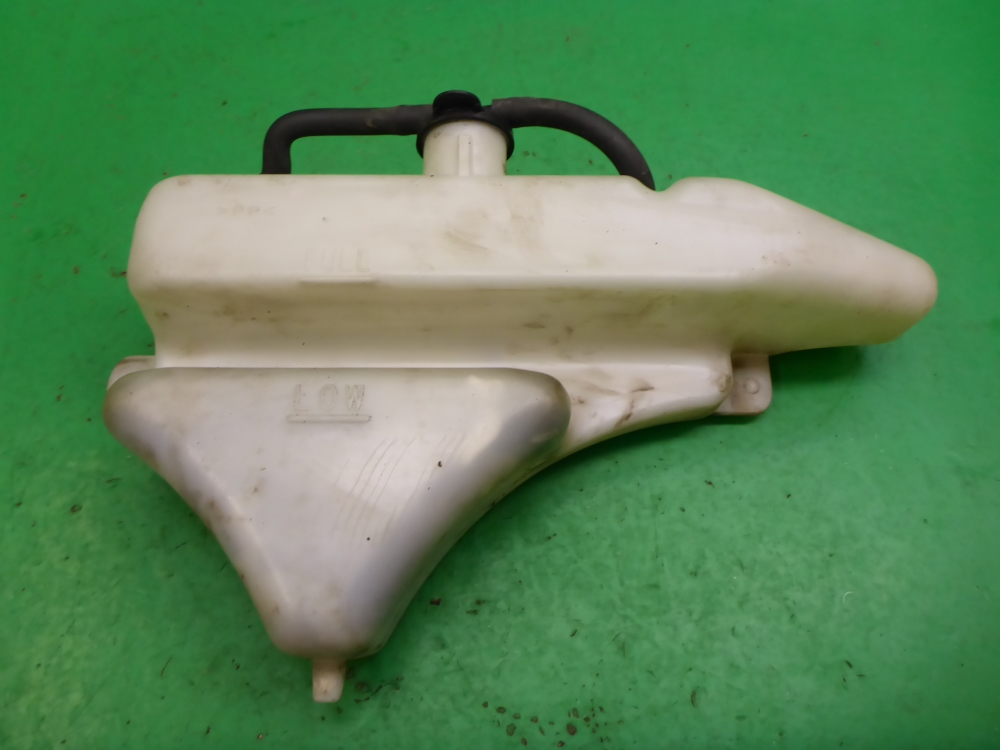 Бачок расширительный