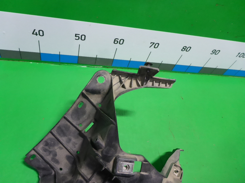 Кронштейн крепления крыла