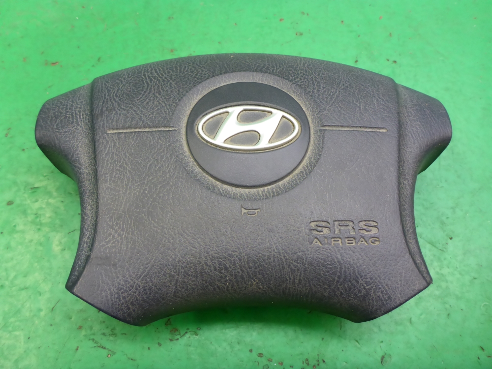 Подушка безопасности в рулевое колесо