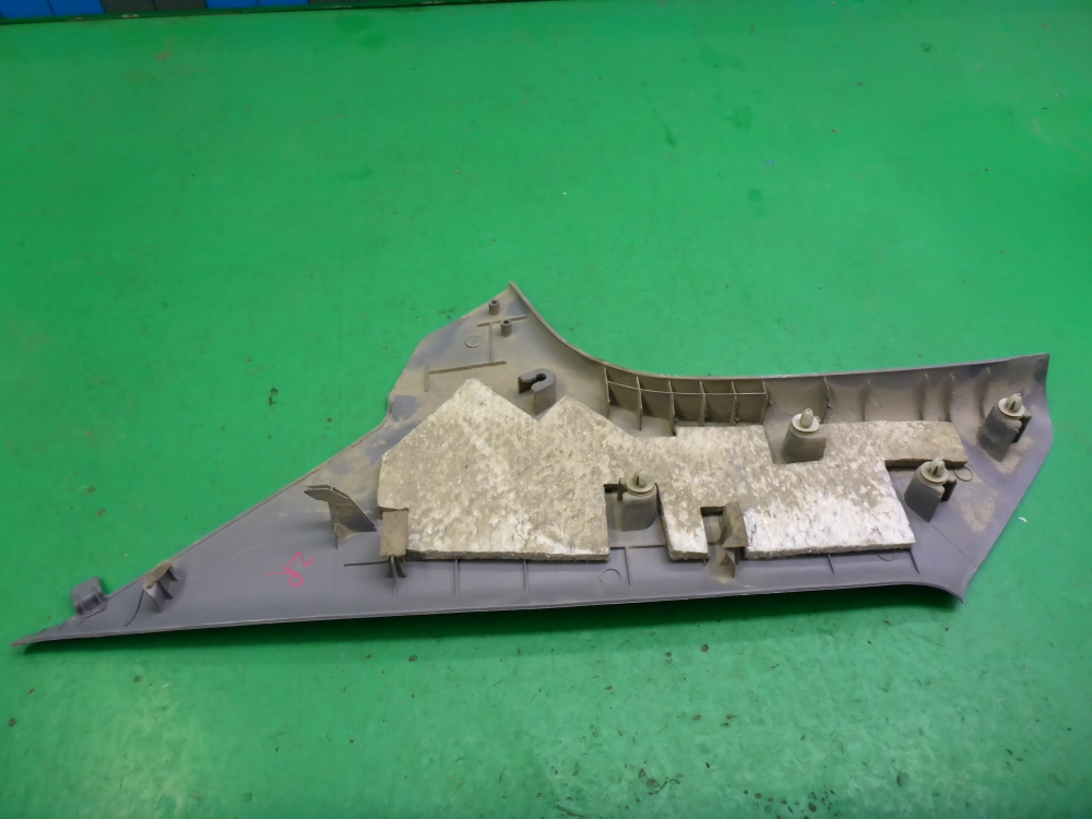 Обшивка стойки