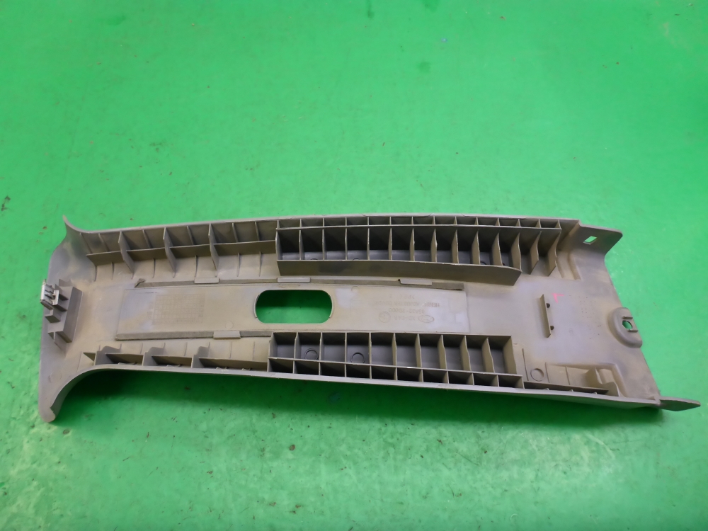 Обшивка стойки