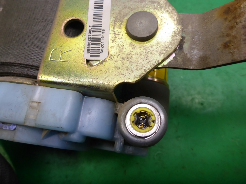 Ремень безопасности с пиропатроном