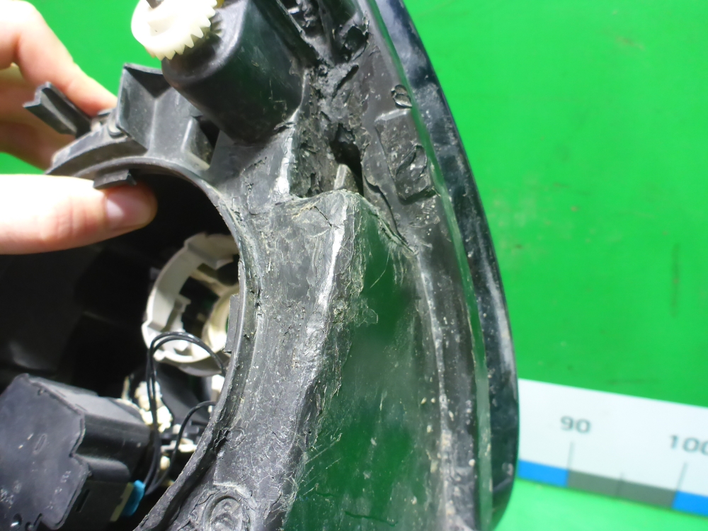 Фара правая