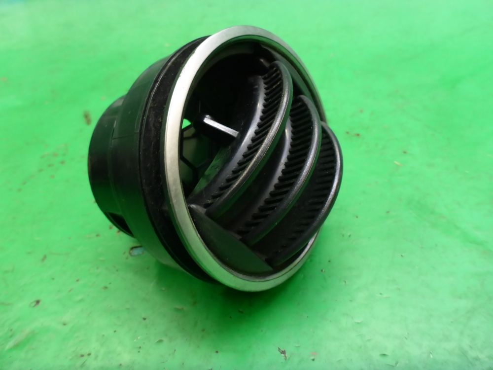 Дефлектор воздушный