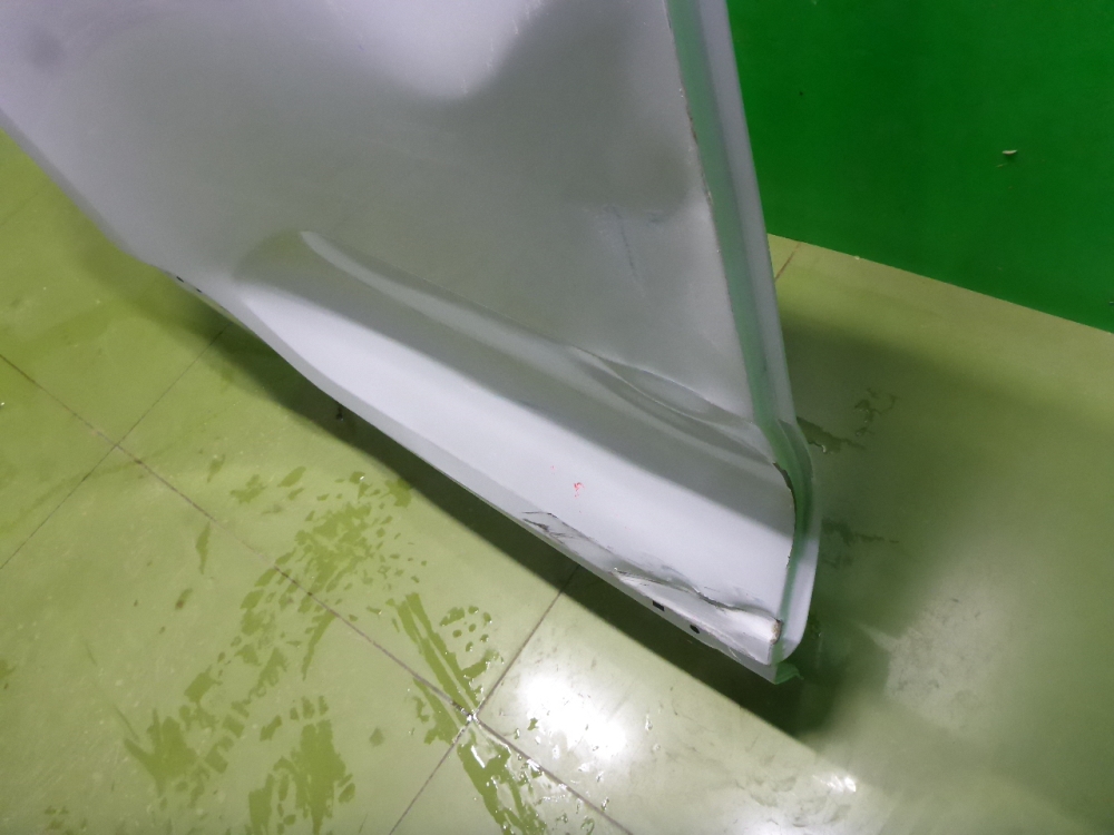 Дверь задняя правая