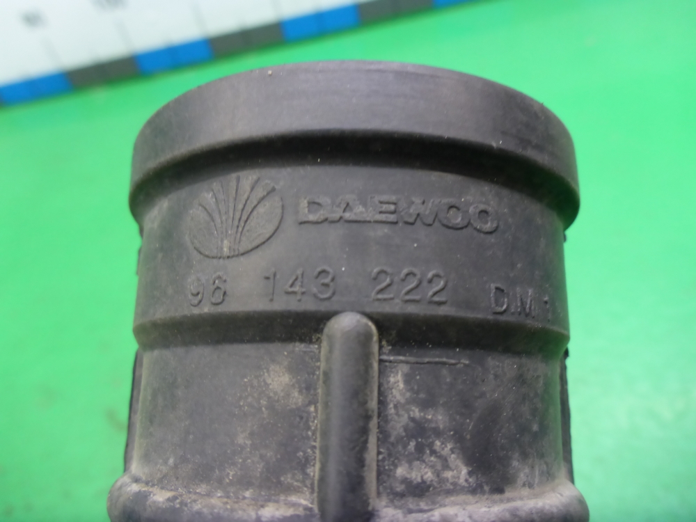 Патрубок воздушного фильтра