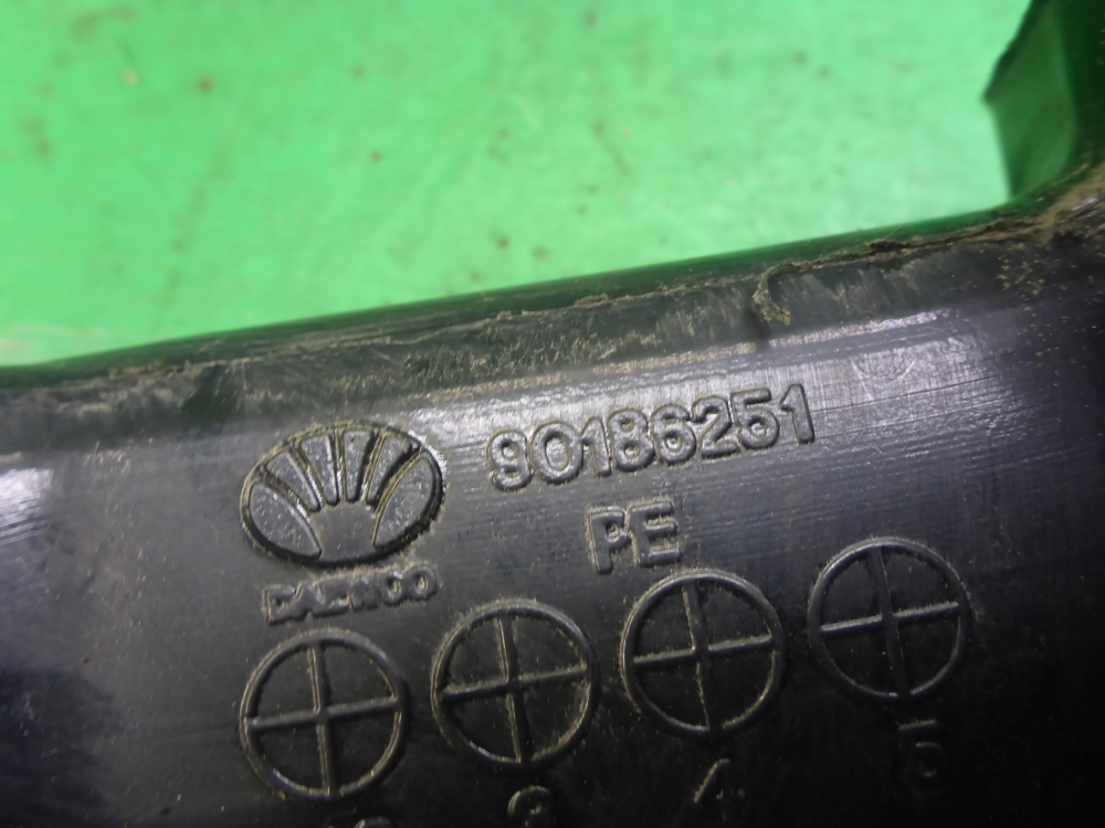 Патрубок воздушного фильтра